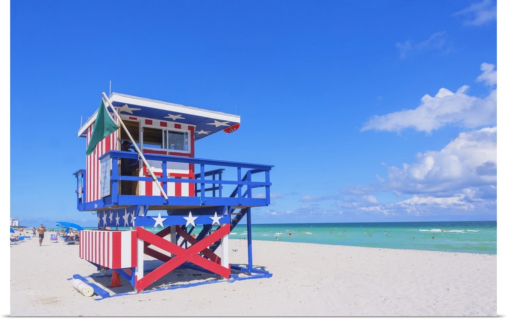 Lifeguard beach hut, Miami beach, Miami, Florida, USA.