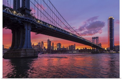 Manhattan Bridge To Lower Manhattan With One World Trade Center, New York City, New York