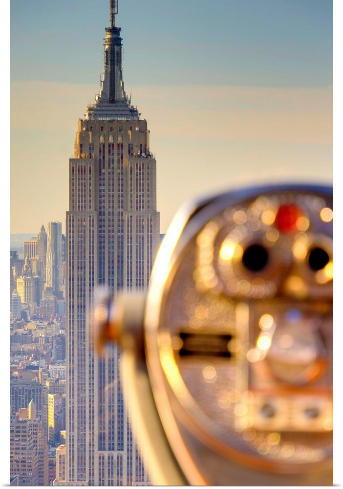 USA, New York, Manhattan, Midtown, Empire State Building from Top of The Rock, Rockefeller Center, Tourist Binoculars