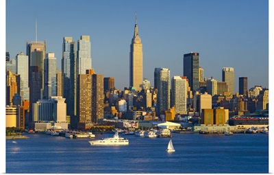 New York, Manhattan, Midtown across the Hudson River
