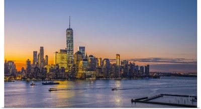 New York, Manhattan, World Trade Center, Freedom Tower across Hudson River