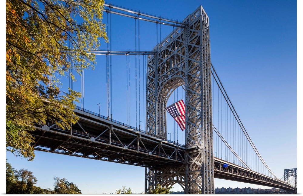 USA, New York, New York City,  George Washington Bridge, morning