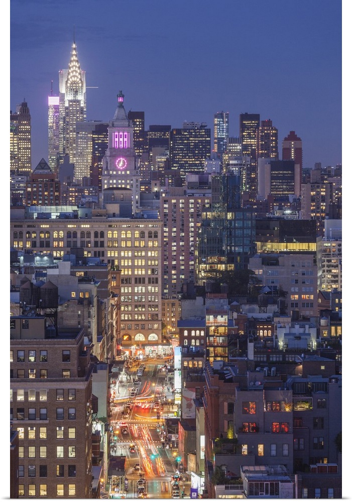 USA, New York, New York City, Lower Manhattan, elevated view of SoHo, dusk