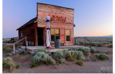 Oregon, Fort Rock, Homstead Museum, General store at the Western Village