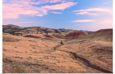 Painted Hills, John Day Fossil Beds National Monument, Oregon