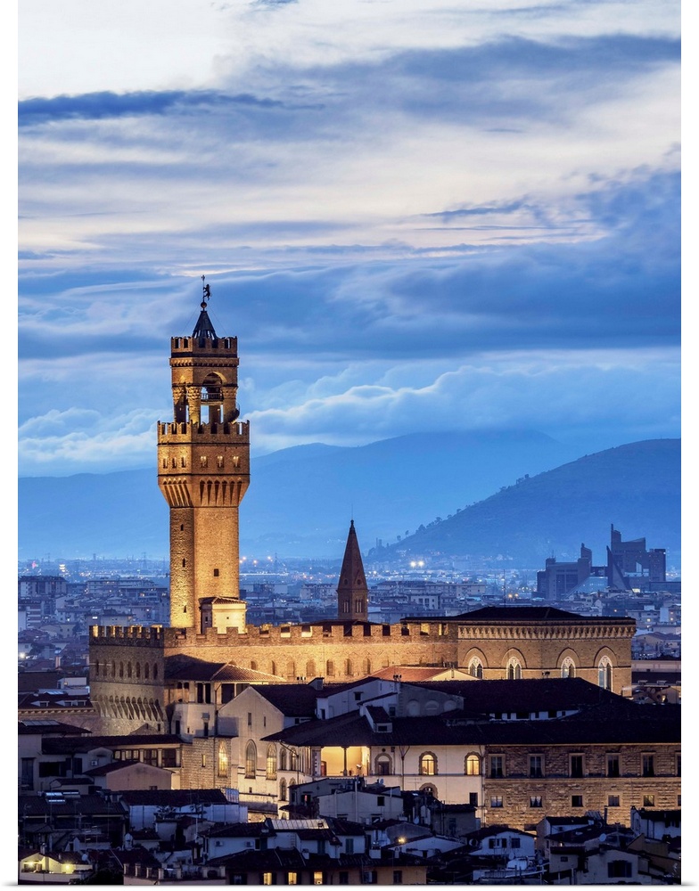 Palazzo Vecchio at dusk, elevated view, Florence, Tuscany, Italy.