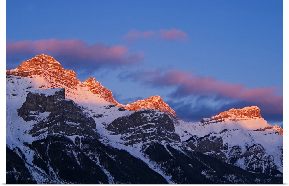 Peaks of Mt. Rundle at sunrise From Canmore, East of Banff National Park, Alberta, Canada
