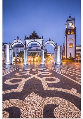 Portugal, Azores, Portas da Cidade gate and the Igreja Matriz de Sao Sebastiao church