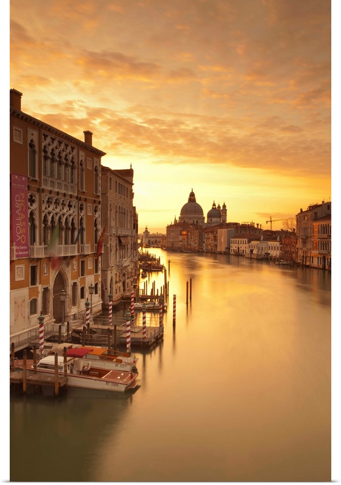 Santa Maria Della Salute, Grand Canal, Venice, Italy