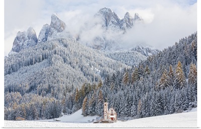 Snow, winter, St Johann Church, Val di Funes, Dolomites, Italy