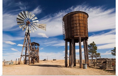 South Dakota, Stamford, 1880 Town, pioneer village, windmill