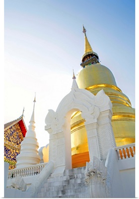South East Asia, Thailand, Lanna, Chiang Mai, Wat Wat Suan Dok, golden stupa