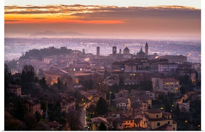 Sunrise in Citta Alta, Bergamo, Bergamo province, Lombardy district, Italy, Europe