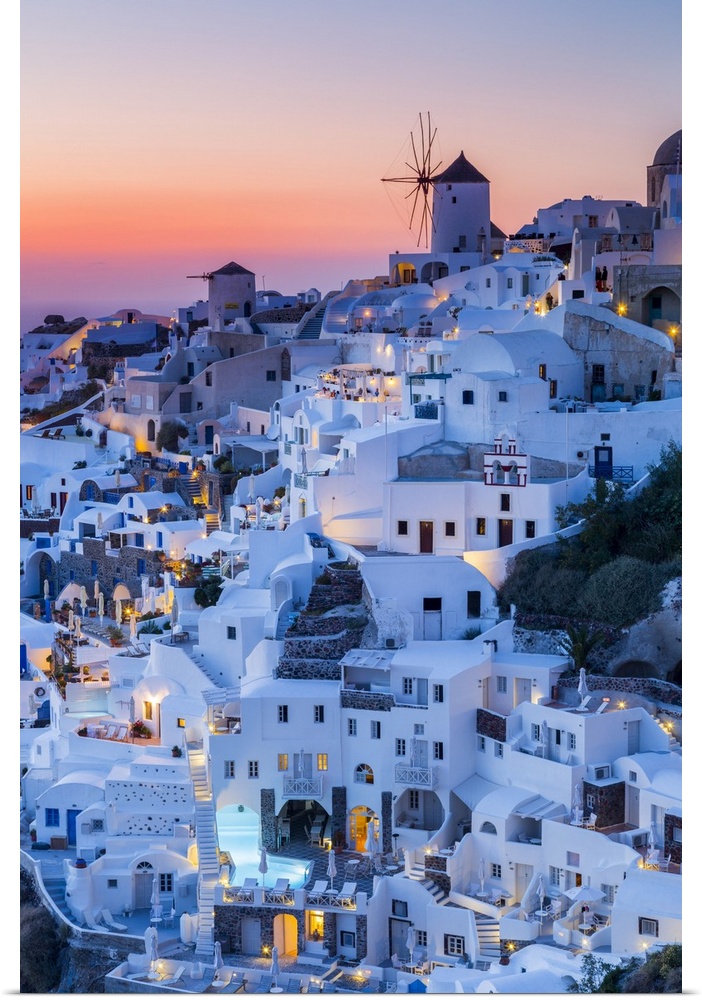 Sunset at the village of Oia in Santorini, Cyclades Islands, Greece.