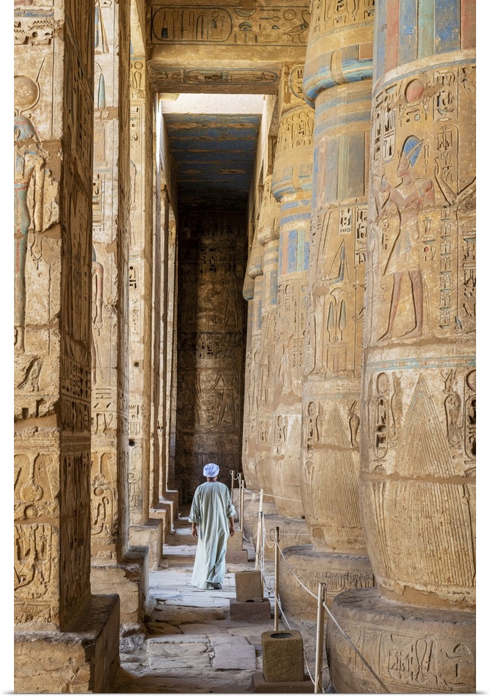 Temple guardian at the temple of Ramses III on the West bank of the Nile at Luxor, Egypt, Africa