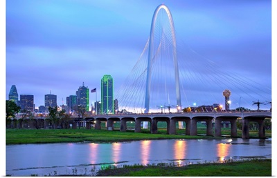 Texas, Dallas; Margaret Hunt Hill Bridge; Trinity River; Ronald Kirk Bridge