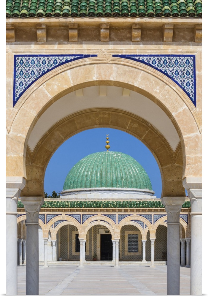 Tunisia, Monastir, Bourguiba mausoleum.