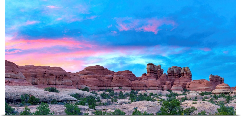 USA, Utah, Canyonlands National Park, The Needles District, Chesler Park Trail.