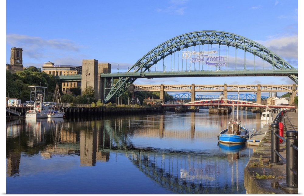 Europe, Great Britain, England, Northumberland, Newcastle-upon-Tyne, Gateshead, views of the cities and bridges of Newcast...
