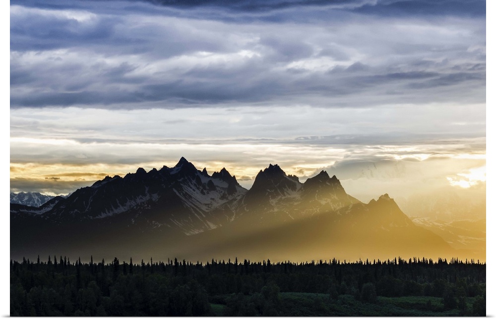 Sunset Sidelight Illuminates the Alaskan Range; Denali National Park, Denali, Alaska