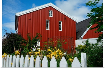 Norway, Skudeneshavn: red house and white fence