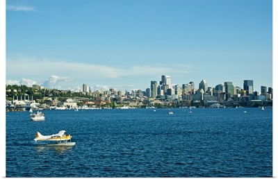 Usa, Washington State, Seattle: Lake Union and Downtown view from Gas Works Park