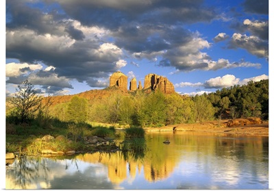 Cathedral Rock reflected in Oak Creek at Red Rock crossing