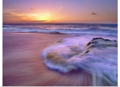 Sandy beach at sunset, Oahu, Hawaii