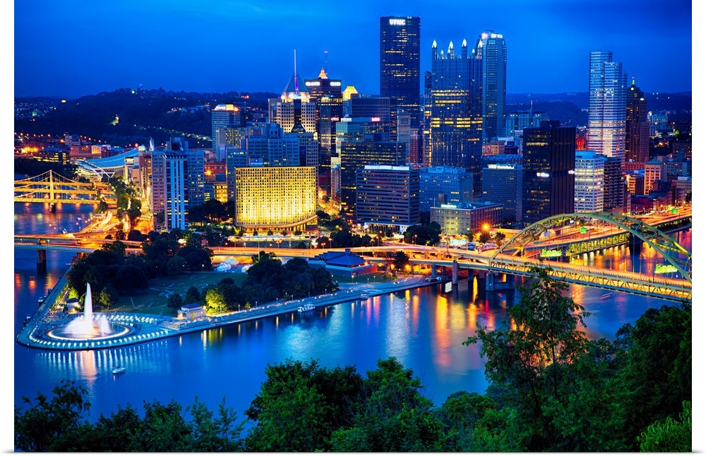 Pittsburgh Downtown Night Scenic View.