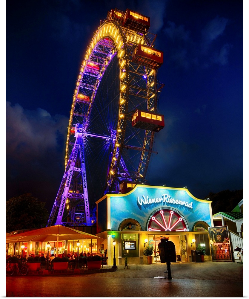 The Giant Ferris Wheel of Vienna at Night.