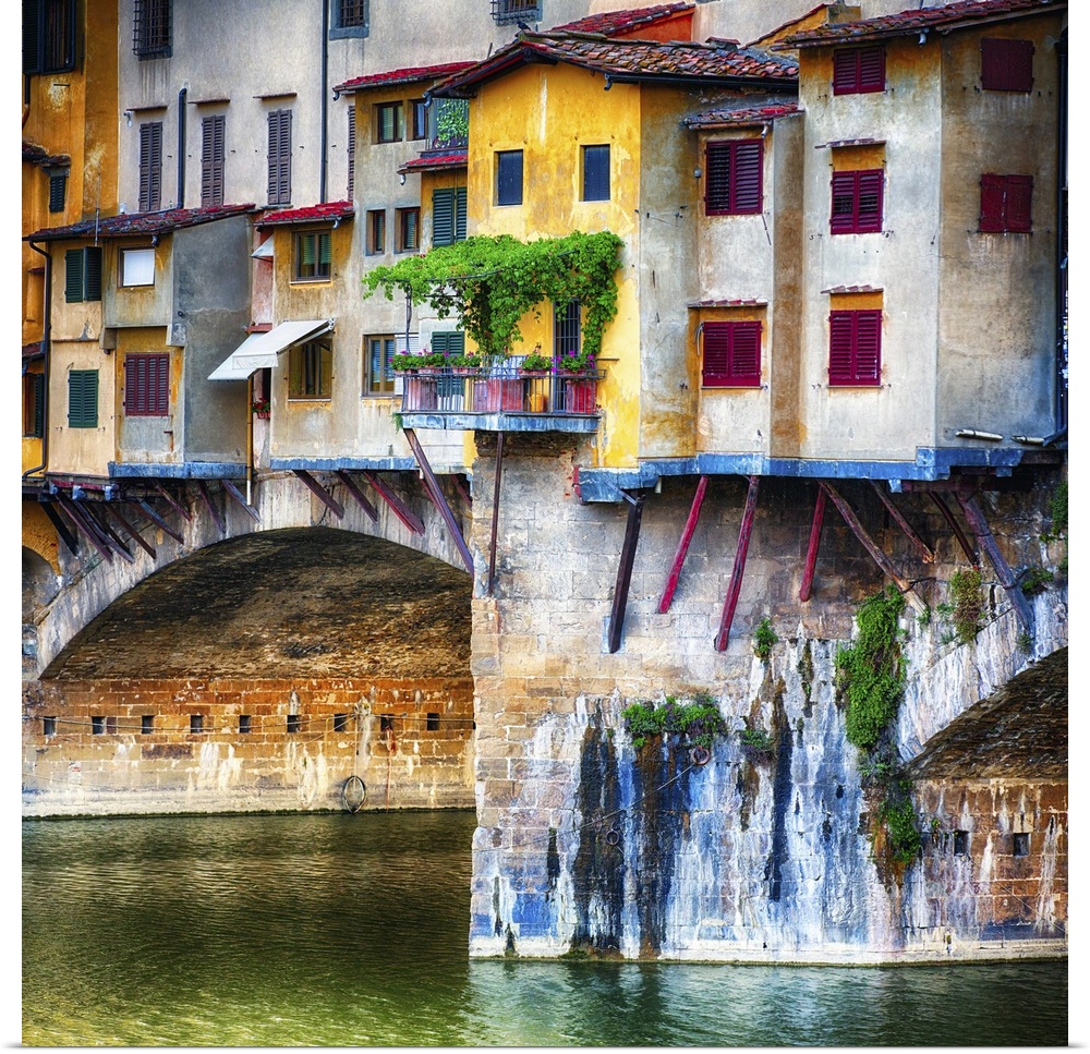 Small Balcony on a Bridge House, Ponte Vecchio, Florence, Tuscan