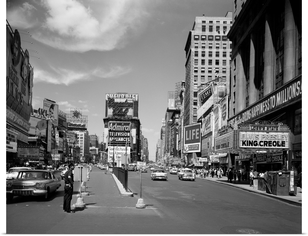 1950's Looking North Up Broadway From Times Square To Duffy Square King Creole On Movie Marquee Manhattan New York City USA.