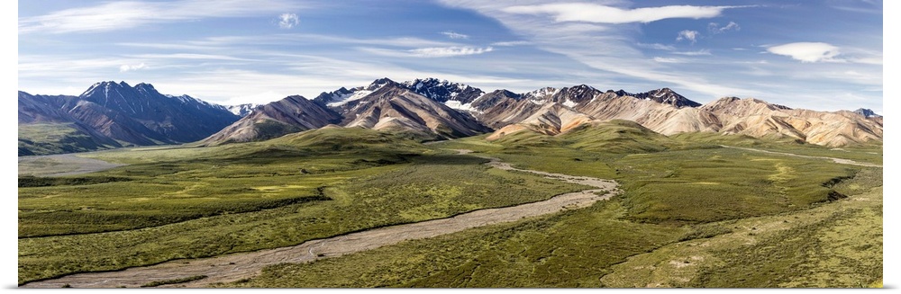 Alaska Range from Polychrome Pass overlook in Denali National Park, Southcentral Alaska, Alaska, USA.