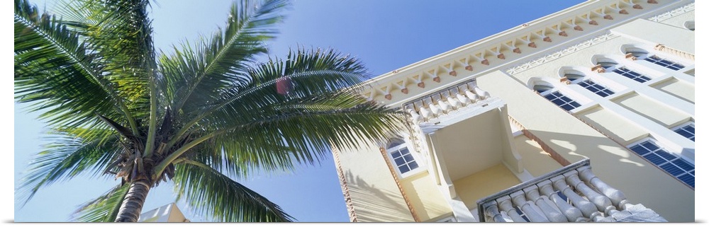 Art Deco Architecture Ocean Drive Miami Beach FL