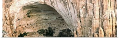 Betatakin cliff dwelling ruins, Navajo National Monument, Arizona