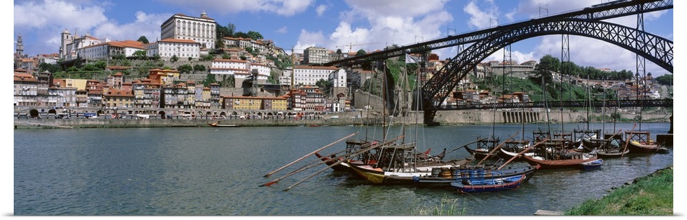 Bridge over a river, Dom Luis I Bridge, Douro River, Porto, Douro Litoral, Portugal