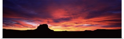 Buttes at sunset, Chaco Culture National Historic Park, New Mexico