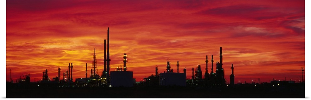 California, Bakersfield, oil refinery