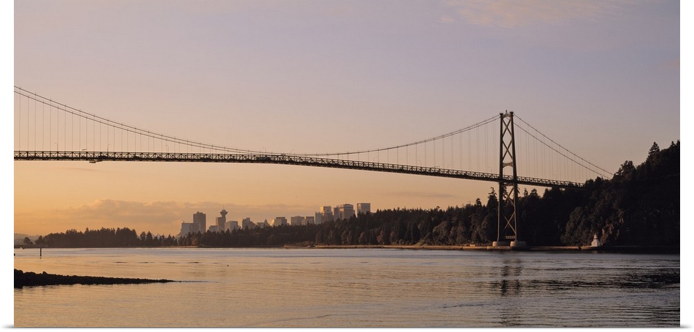 Canada, British Columbia, Vancouver, Lions Gate Bridge, View of a bridge at dawn
