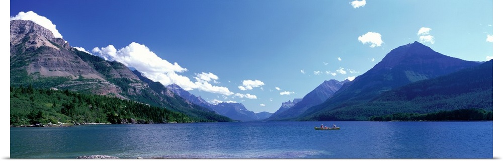 Canoeing Waterton Lake Waterton Glacier National Peace Park Alberta Canada