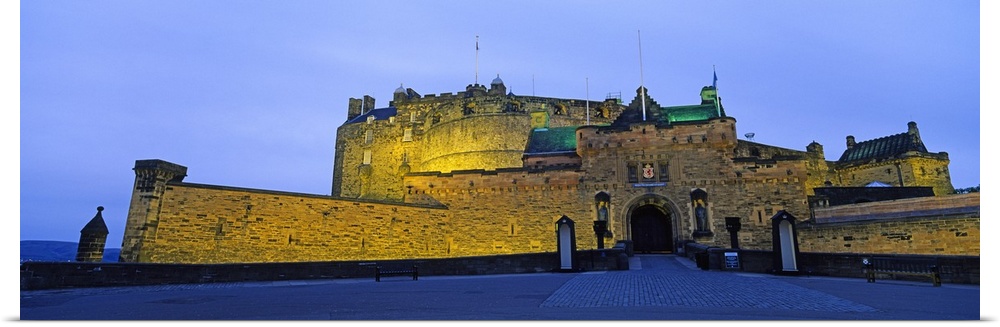 Castle lit up at dusk, Edinburgh Castle, Edinburgh, Scotland