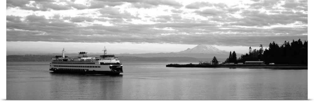 Ferry in the sea, Bainbridge Island, Seattle, Washington State