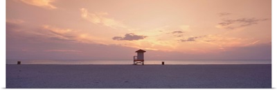 Florida, Venice, Venice Beach, Sunset over Gulf of Mexico