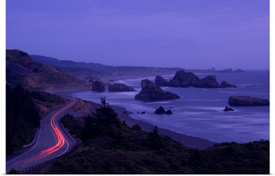 Highway along the coast, US Route 101, Cape Sebastian State Scenic Corridor, Oregon,