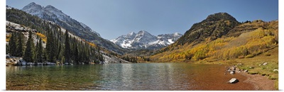 Lake in front of mountains, Maroon Bells, Maroon Lake, Colorado