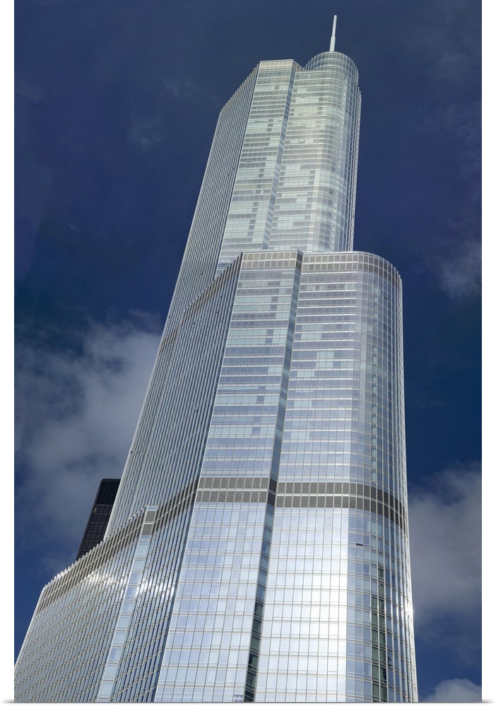 Low angle view of a skyscraper, Trump Tower, Chicago, Cook County, Illinois, USA
