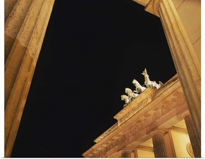 Low angle view of statues on a gate, Brandenburg Gate, Berlin, Germany