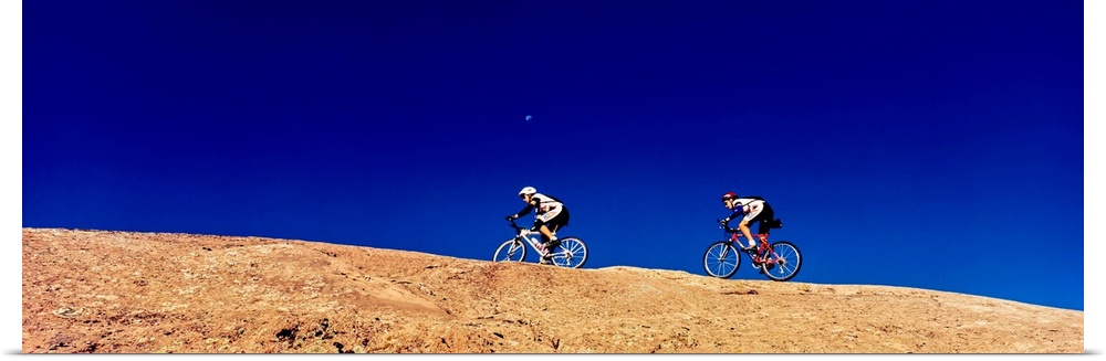 Mountain Bikers Slick Rock Bike Trail Moab UT