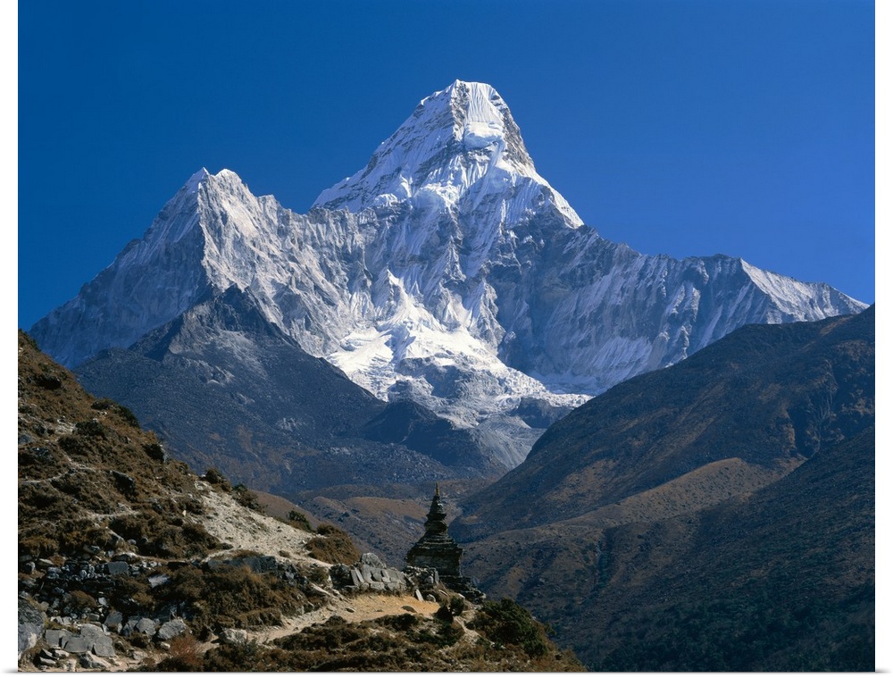 Nepal, Ama Dablam Trail, Temple in the extreme terrain of the mountains