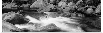 New Hampshire, White Mountain National Forest, Swift River, Water flowing through rocks